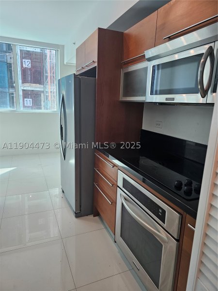 Condo for sale at Vizcayne Everglades On The Bay 908