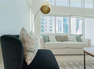 Aluguel de apartamento no Brickell on the River South 1217