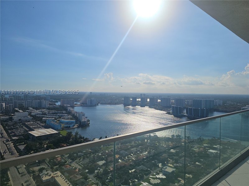 Condo for sale at Residences by Armani / Casa 4605