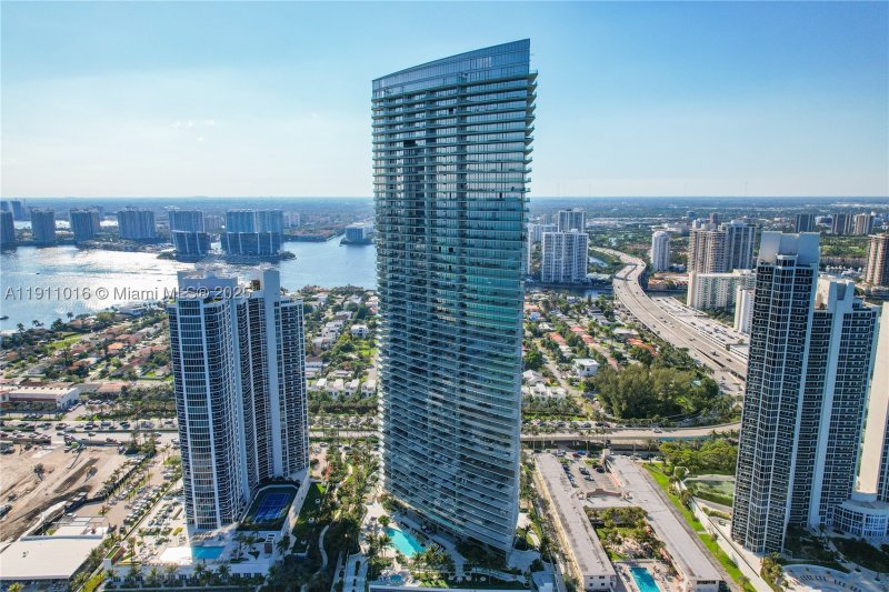 Condo for sale at Residences by Armani / Casa 4605
