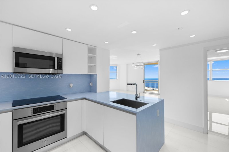 Condo for sale at Metropolitan at Brickell 1907