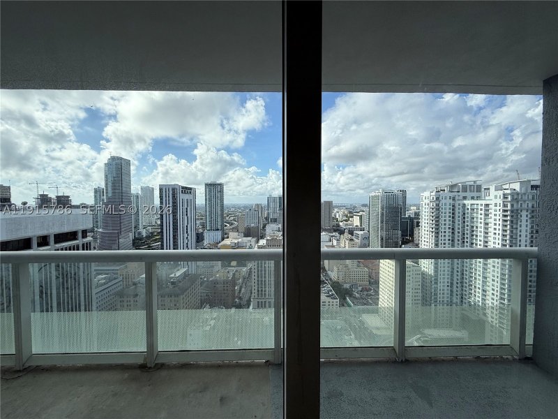 Alquiler de apartamento en 50 Biscayne 3911