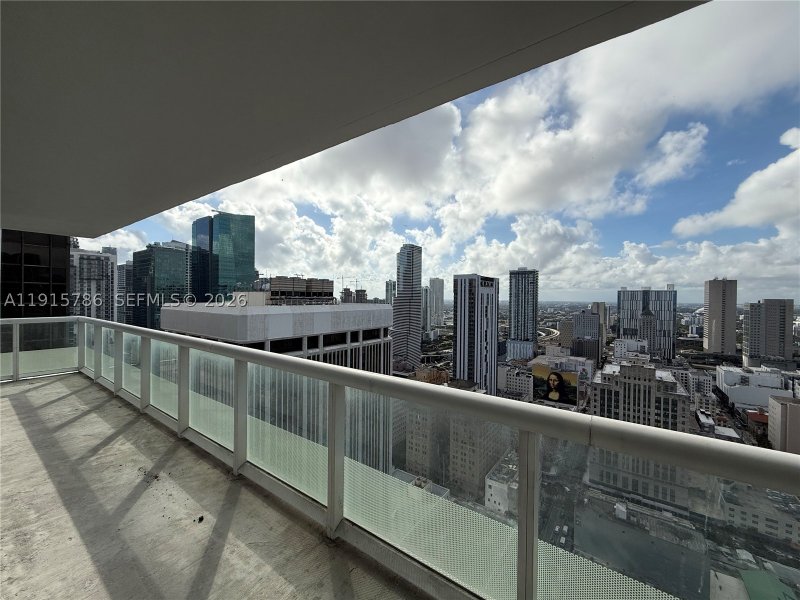 Alquiler de apartamento en 50 Biscayne 3911