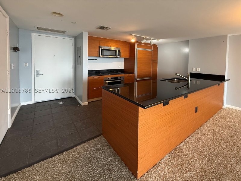 Alquiler de apartamento en 50 Biscayne 3911
