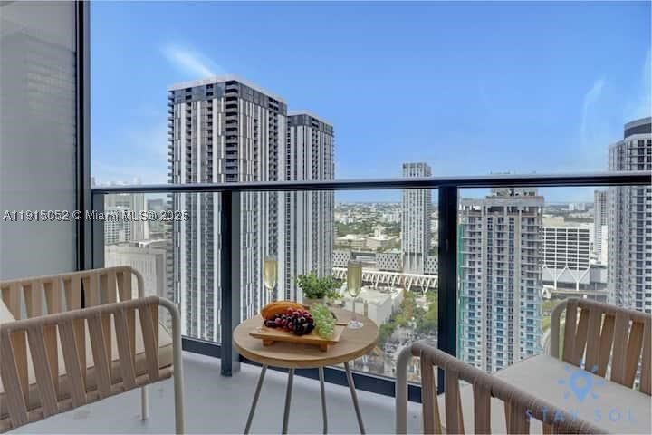 Comprar apartamento no Natiivo Gale Miami Hotel & Residences 3004