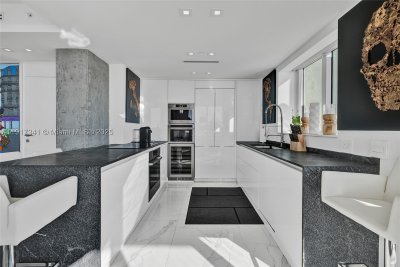 Comprar apartamento en Floridian PH01
