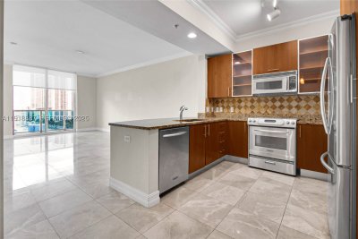 Ocean Marine Yacht Club Apt #1410