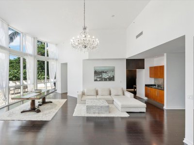 Comprar apartamento no Trump Palace 401