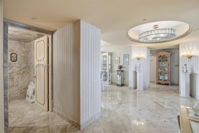 Comprar apartamento en Ocean Two 505