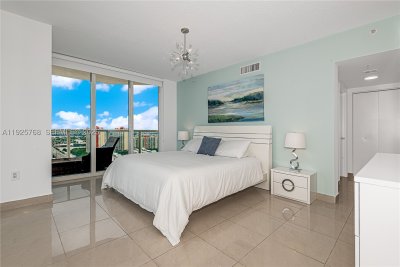 Alquiler de apartamento en La Perla 2408