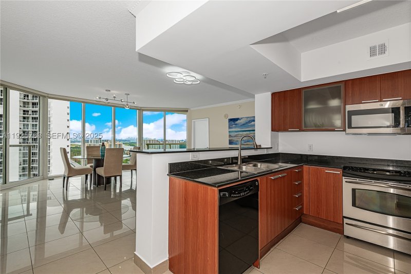 Alquiler de apartamento en La Perla 2408