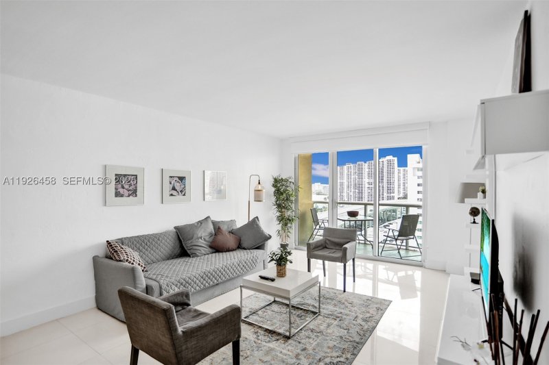 Condo for sale at Ocean Reserve 1504
