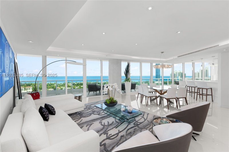 Comprar apartamento en Porto Vita 2205