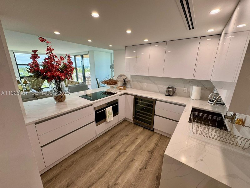 Alquiler de apartamento en Towers of Key Biscayne E1001