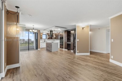 Comprar apartamento en Parc Central Aventura LP06