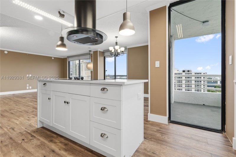Comprar apartamento en Parc Central Aventura LP06