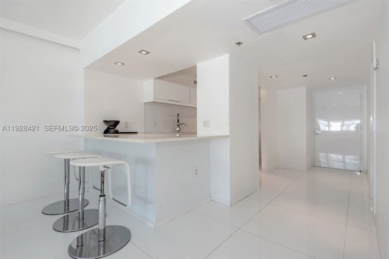 Apartment for rent at Oceania 1 839