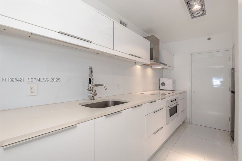 Apartment for rent at Oceania 1 839