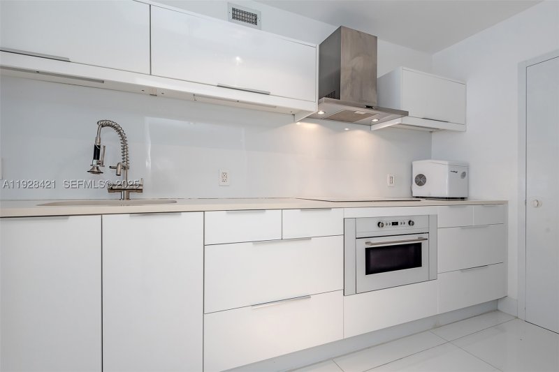 Apartment for rent at Oceania 1 839