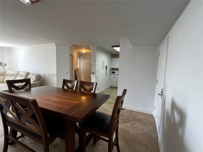 Comprar apartamento en Mystic Pointe 600 2102