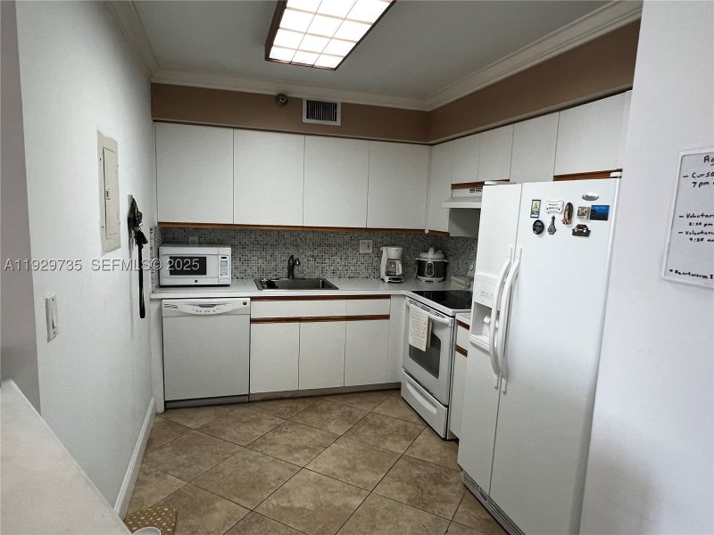 Comprar apartamento en Mystic Pointe 600 2102