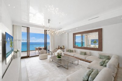 Comprar apartamento no The Estates at Acqualina 1002