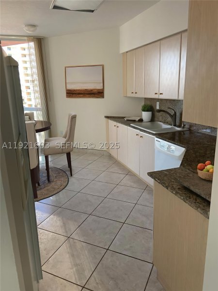 Condo for sale at Hidden Bay 1914