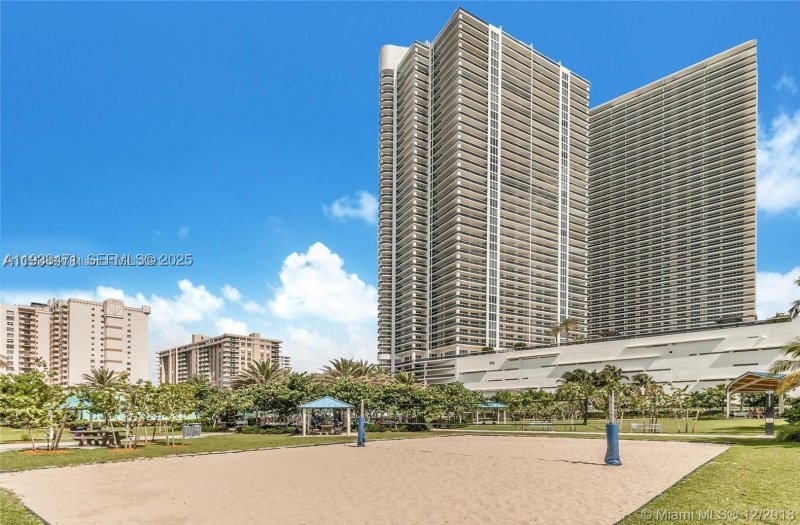 Alquiler de apartamento en Beach Club Two 4707