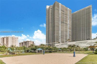 Alquiler de apartamento en Beach Club Two 4707