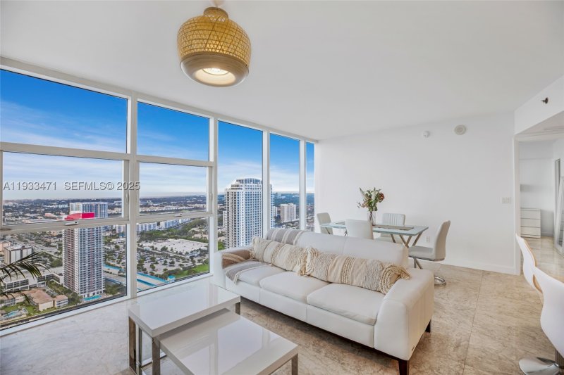Alquiler de apartamento en Beach Club Two 4707