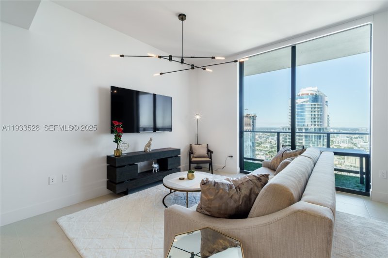 Alquiler de apartamento en Natiivo Gale Miami Hotel & Residences PH5001