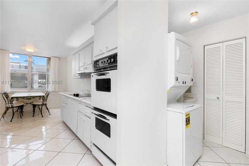 Apartment for rent at Aquarius Towers 208S
