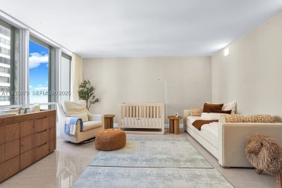Comprar apartamento no Bal Harbour 101 Condo 1106