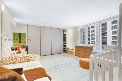 Comprar apartamento no Bal Harbour 101 Condo 1106