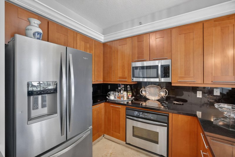 Condo for sale at 350 Las Olas Place 730