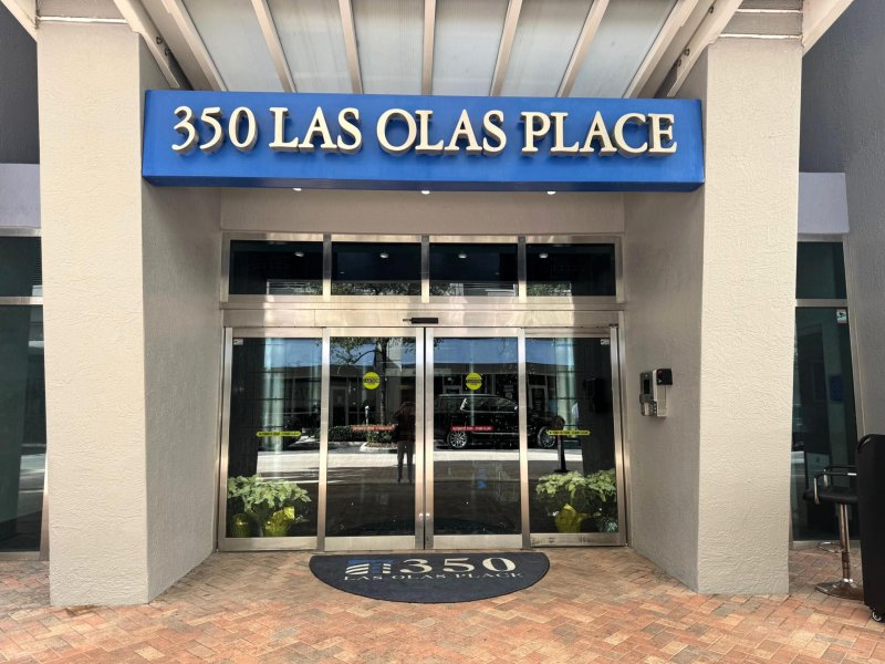 Condo for sale at 350 Las Olas Place 730
