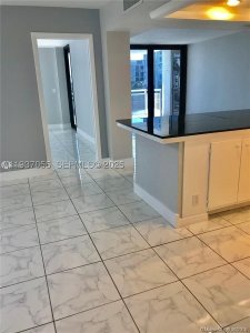 Comprar apartamento en Allington Towers 3G
