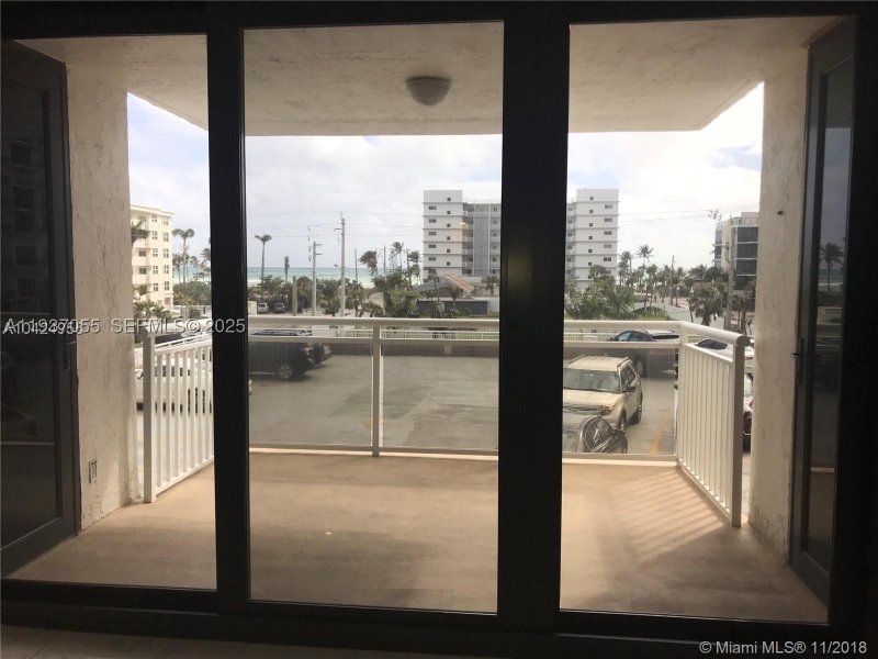Condo for sale at Allington Towers 3G