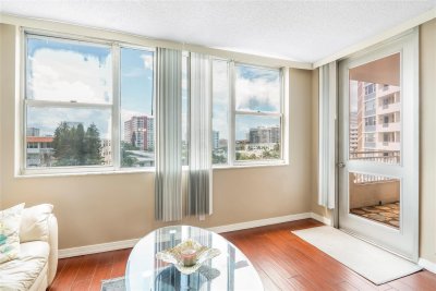 Comprar apartamento en Parker Dorado 517