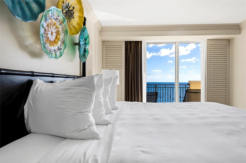 Condo for sale at The Atlantic Hotel 1008