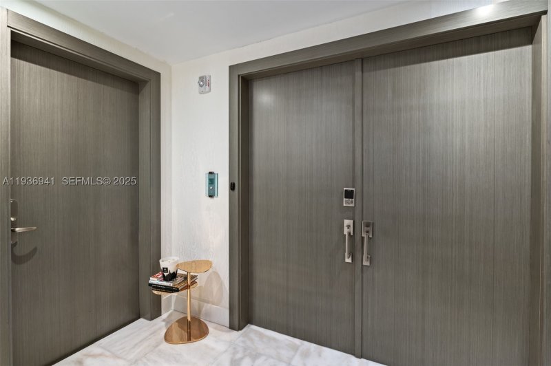 Condo for sale at Jade Brickell 2907