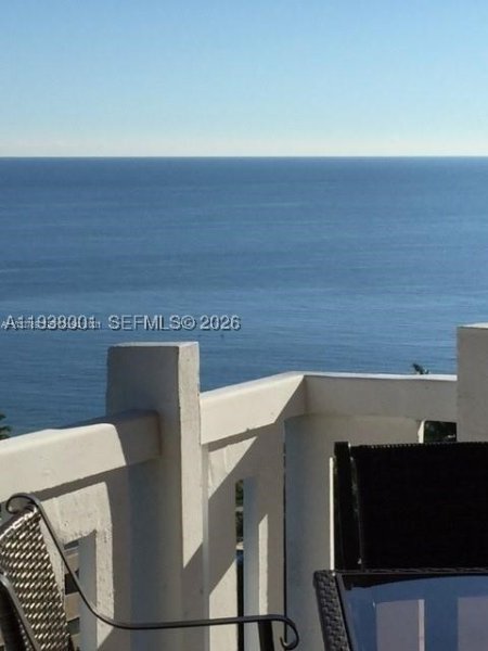 Alquiler de apartamento en Towers of Key Biscayne F1107