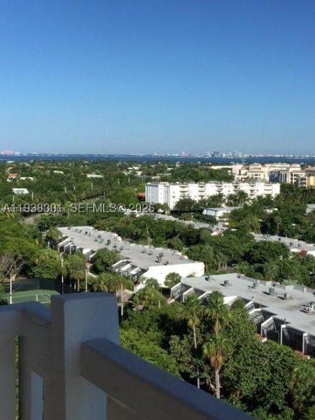 Alquiler de apartamento en Towers of Key Biscayne F1107