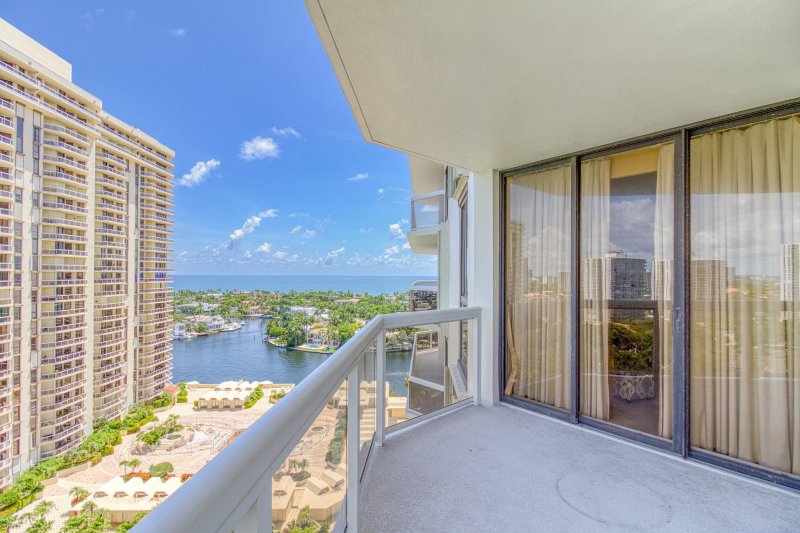 Comprar apartamento en The Landmark 1709