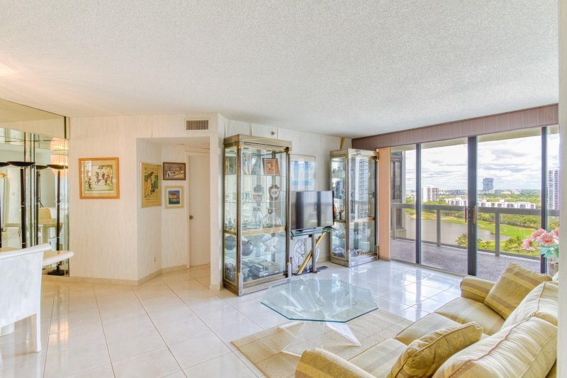 Comprar apartamento en The Landmark 1709