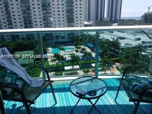 Comprar apartamento no Ocean View 806