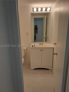Comprar apartamento no Ocean View 806