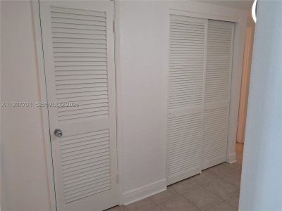 Comprar apartamento no Ocean View 806