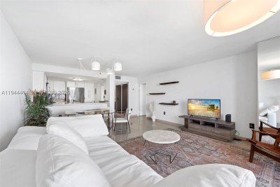 Comprar apartamento en The Venetia 26B