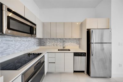 Comprar apartamento no Beachwalk T3304